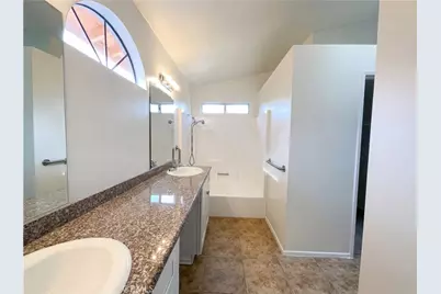 25311 Chicago Avenue, Hemet, CA 92544 - Photo 11