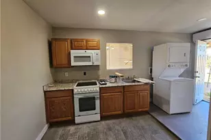 17940 Alder, Hesperia, CA 92345 - Photo 13