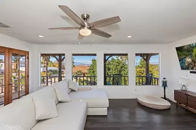 14421 Laurel Drive, Riverside, CA 92503 - Photo 25