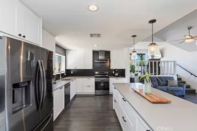 14421 Laurel Drive, Riverside, CA 92503 - Photo 19