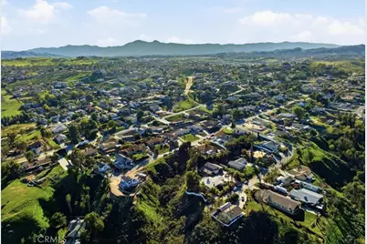 14421 Laurel Drive, Riverside, CA 92503 - Photo 61