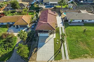 14421 Laurel Dr, Riverside, CA 92503 - Photo 53