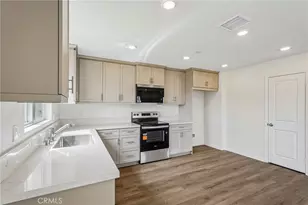 10635 Sea Venture Wy, Victorville, CA 92394 - Photo 9