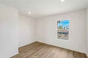 10635 Sea Venture Wy, Victorville, CA 92394 - Photo 11