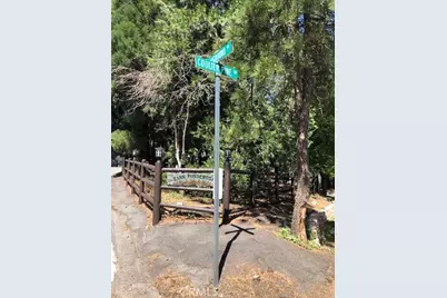 1055 Playground, Crestline, CA 92325 - Photo 27