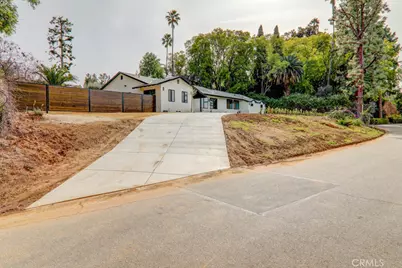 6174 Hawarden, Riverside, CA 92506 - Photo 3