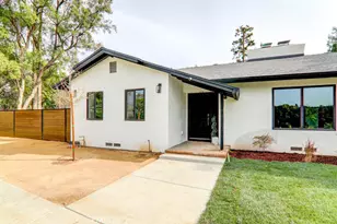 6174 Hawarden, Riverside, CA 92506 - Photo 11