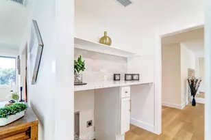 6174 Hawarden, Riverside, CA 92506 - Photo 25