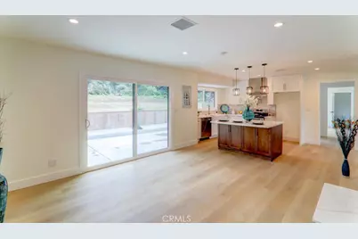 6174 Hawarden, Riverside, CA 92506 - Photo 19