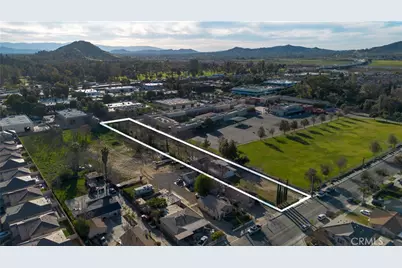 4166 Strong St, Riverside, CA 92501 - Photo 7