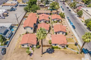 1612 1st St, Bakersfield, CA 93304 - Photo 3