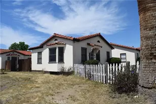 1612 1st St, Bakersfield, CA 93304 - Photo 7