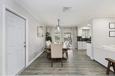 9075 Delano Drive, Riverside, CA 92503 - Photo 11