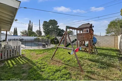 9075 Delano Drive, Riverside, CA 92503 - Photo 31