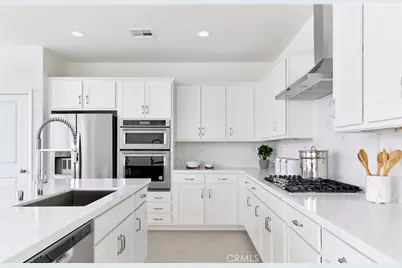 745 Spyglass Court, Perris, CA 92571 - Photo 3