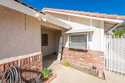 786 Zephyr, Hemet, CA 92543 - Photo 5