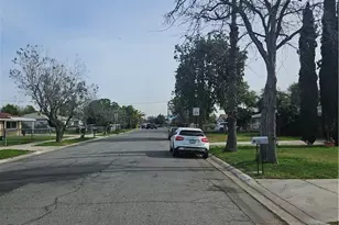 8426 Greenpoint, Riverside, CA 92503 - Photo 21