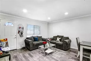 8426 Greenpoint, Riverside, CA 92503 - Photo 5