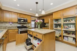 7743 Gold Buckle Ct, Highland, CA 92346 - Photo 27