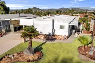 23068 Big Tee, Canyon Lake, CA 92587 - Photo 3