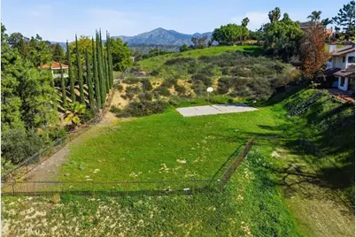 835 La Solana, Redlands, CA 92373 - Photo 3