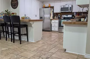 22862 Calcutta Dr, Canyon Lake, CA 92587 - Photo 7