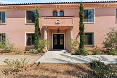 17190 Small Canyon Ln, Riverside, CA 92506 - Photo 5