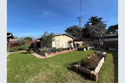 636 N Palm Avenue, Upland, CA 91786 - Photo 5