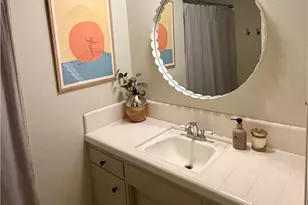 636 N Palm Ave, Upland, CA 91786 - Photo 17