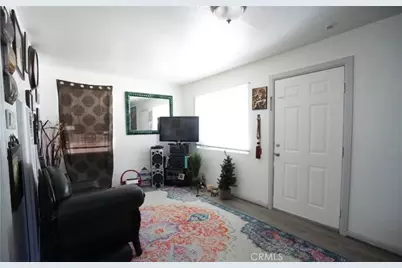 1144 W 85th, Los Angeles, CA 90044 - Photo 7