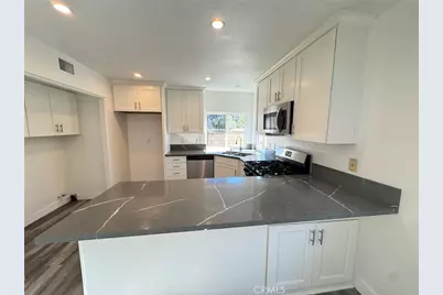 4813 Village Green, San Bernardino, CA 92407 - Photo 11