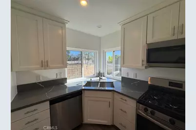 4813 Village Green, San Bernardino, CA 92407 - Photo 15