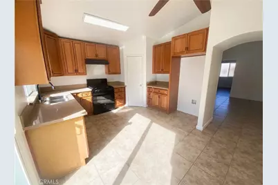 14433 Green River Road, Victorville, CA 92394 - Photo 7