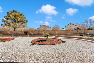 11679 Winterhawk Way, Apple Valley, CA 92308 - Photo 35