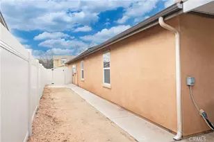 1379 Bird of Paradise Ct, Beaumont, CA 92223 - Photo 33