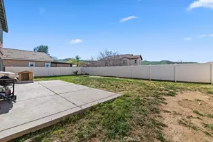 335 Pinnacle, Perris, CA 92570 - Photo 45