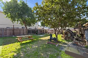 10779 Barlow, Lynwood, CA 90262 - Photo 35