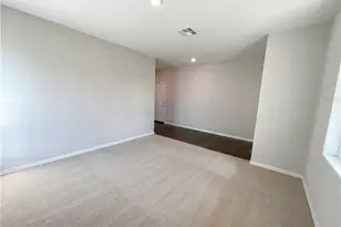 16818 Desert Willow St, Victorville, CA 92394 - Photo 7