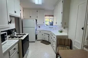 10679 Elmcrest St, El Monte, CA 91731 - Photo 5