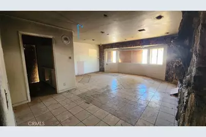 22330 Miramot Road, Apple Valley, CA 92308 - Photo 7