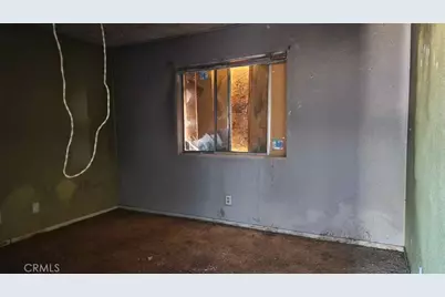 22330 Miramot Road, Apple Valley, CA 92308 - Photo 9