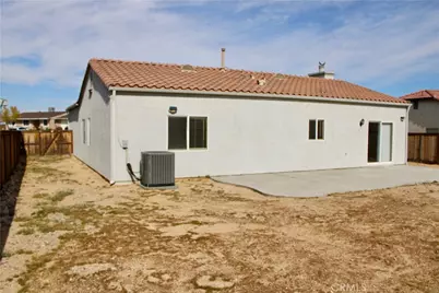 14995 Hopland, Victorville, CA 92394 - Photo 13