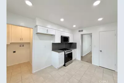 28751 Olympia Way, Menifee, CA 92586 - Photo 13