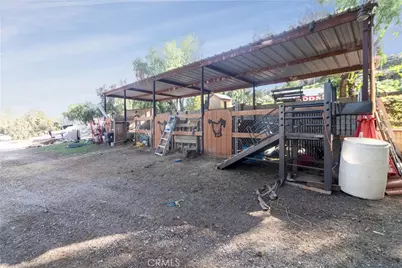 17423 Wicker Way, Riverside, CA 92504 - Photo 49