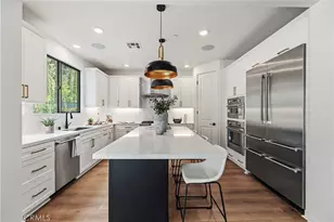 1013 N Staley Ln, Los Angeles, CA 90042 - Photo 33