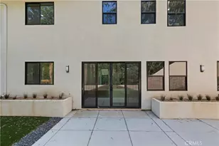 1013 N Staley Ln, Los Angeles, CA 90042 - Photo 9