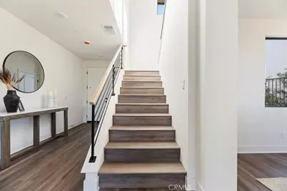 1013 N Staley Lane, Los Angeles, CA 90042 - Photo 17