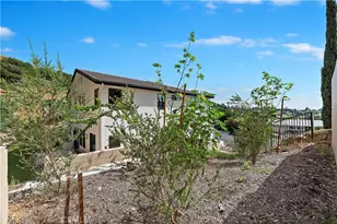 1013 N Staley Ln, Los Angeles, CA 90042 - Photo 13