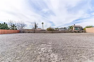 9784 Poplar Ave, Fontana, CA 92335 - Photo 29