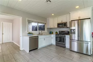 9784 Poplar Ave, Fontana, CA 92335 - Photo 11